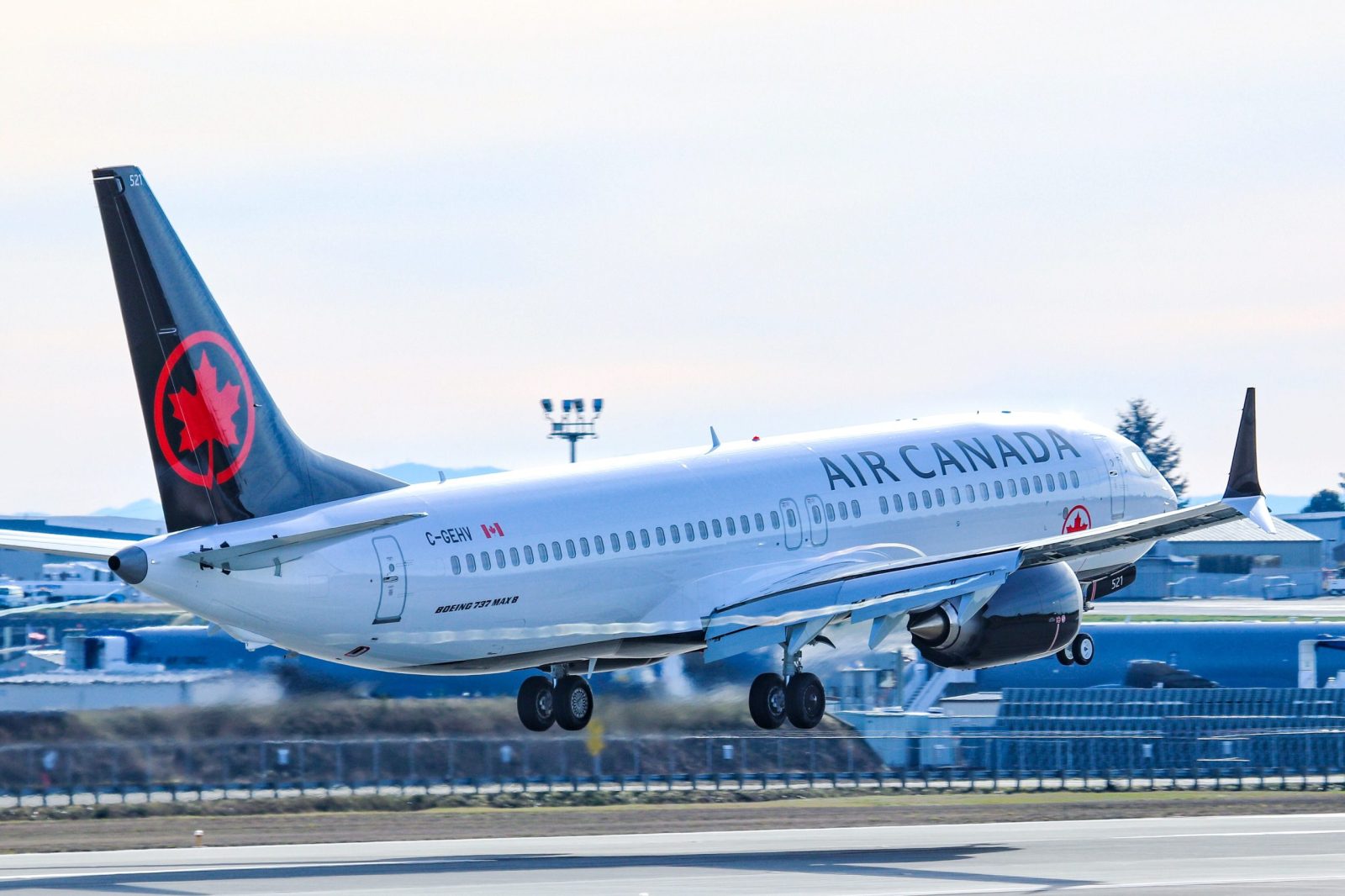 Air Canada Adds New U.S., Europe Routes