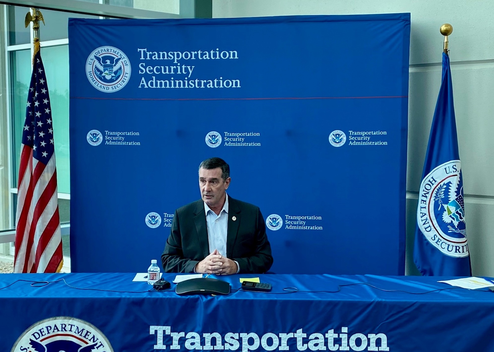 TSA Head Ousted as Trump Takes Office