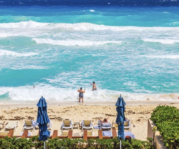Tourists Visiting Cancun Warned To Be Cautious On All Beaches After Multiple Incidents